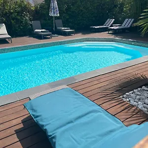 https://le-synaya.fr-provencehotel.com