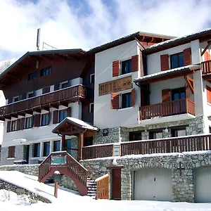 https://les-seracs-val-disere.hotels-rhonealpes.com